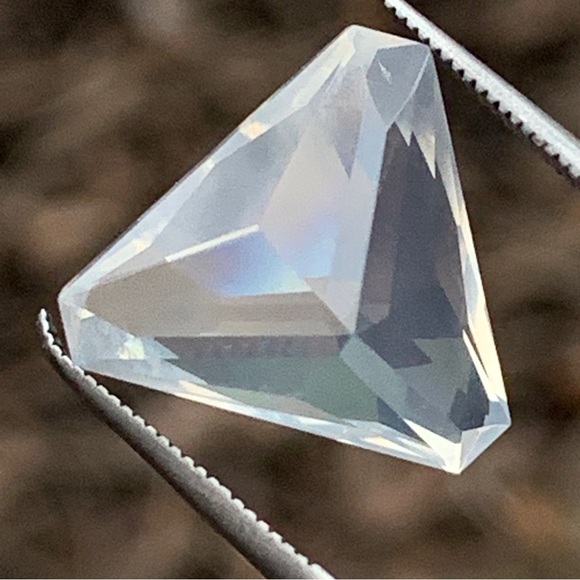 8.82 Carats Feldspar Moonstone Fancy Rare Peach Pink Gemstone Precision Cut - Picture 14 of 17